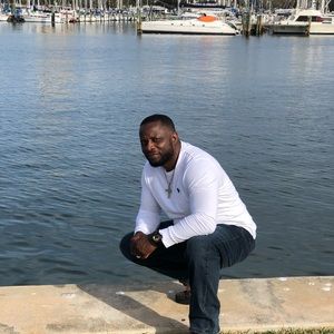 Meet your Posher, Ray